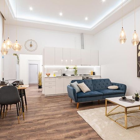 Blue Velvet Luxury Apartment بودابست المظهر الخارجي الصورة